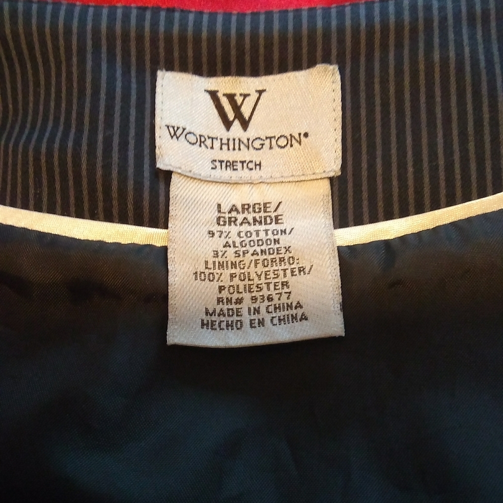 Vest - Picture 3 of 5